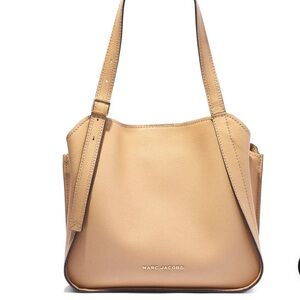 Marc Jacobs the directors tote in beige